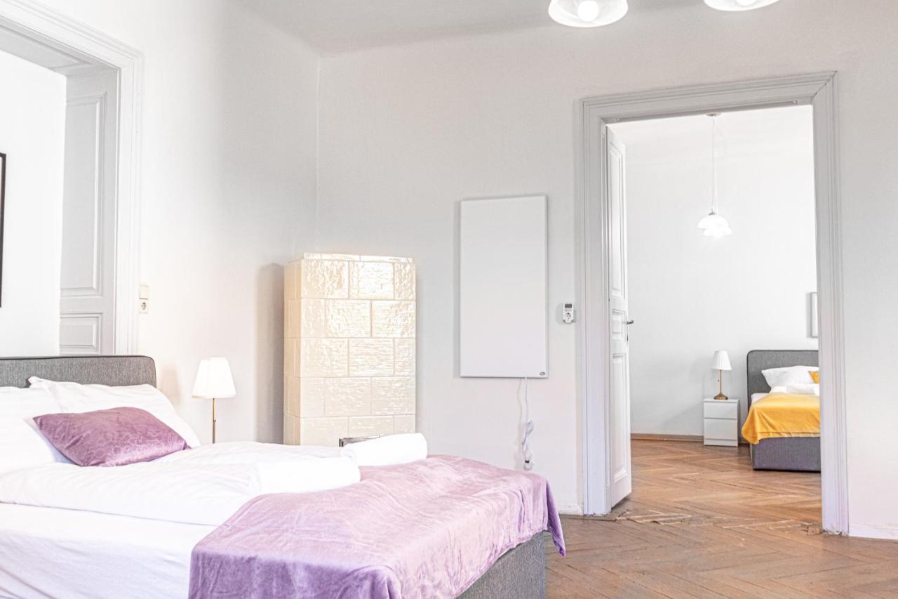 Cozy 2br Apt. Near Akh Hospital-ideal For Longstay